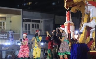 Cultura_Elenco-Casa-de-Zeus_David-Souza-1568x1045