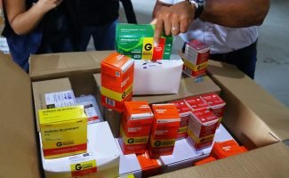 SES-AM_Kits-de-medicamentos-e-insumos-enviados-pelo-MS-para-o-Governo-do-Amazonas_Foto-Evandro-Seixas_SES-AM-1