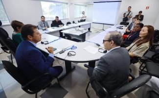 UGPE_GOVERNO-E-BANCO-MUNDIAL-DISCUTEM-AC807_O771_ES_-D_E-SECRETA769_RIO-DA-SEDURB-MARCELLUS-CAMPE770_LO_PRESIDENTE-DO-BANCO-MUNDIAL-PARA-AME769_RICA-LATINA-E-CARIBE-OSCAR-CALVO-GO